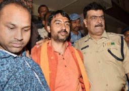 সাম্প্রদায়িক উত্তেজনা ছড়ানোর দায়ে ভারতীয় মন্ত্রীর ছেলে গ্রেপ্তার